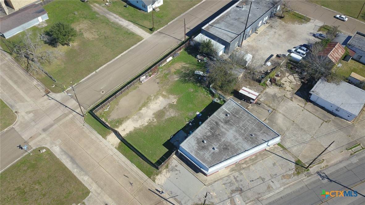 802 North Street - Photo 1