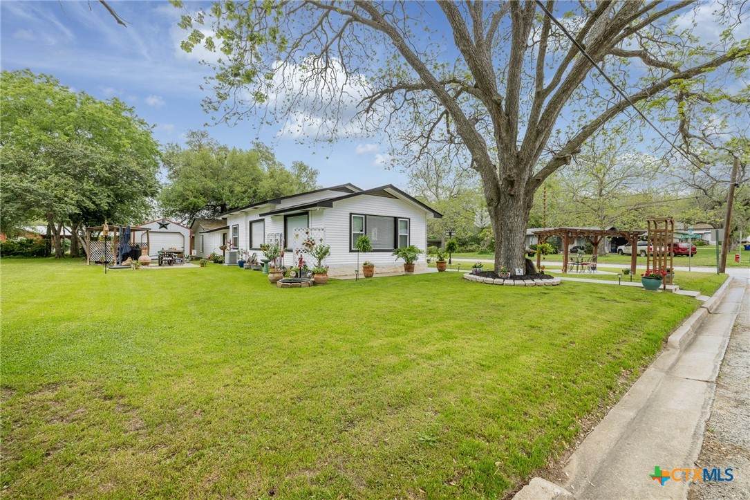 104 Bright Street - Photo 1