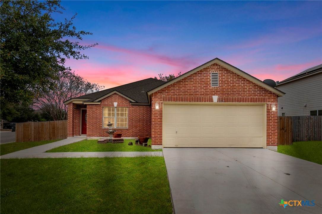 620 Waterleaf Boulevard - Photo 1