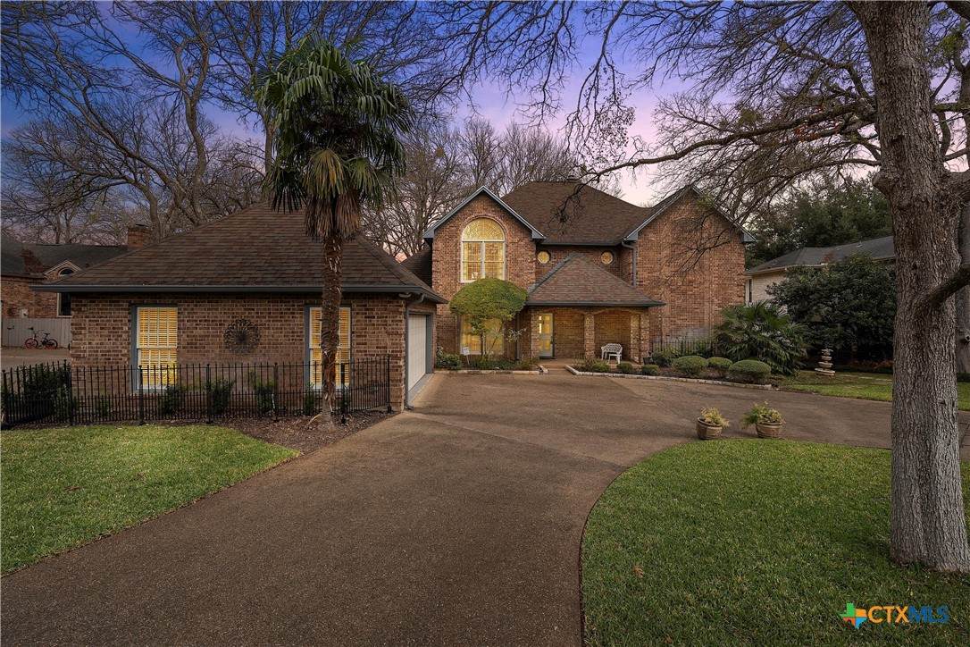 2113 Highland Drive - Photo 1