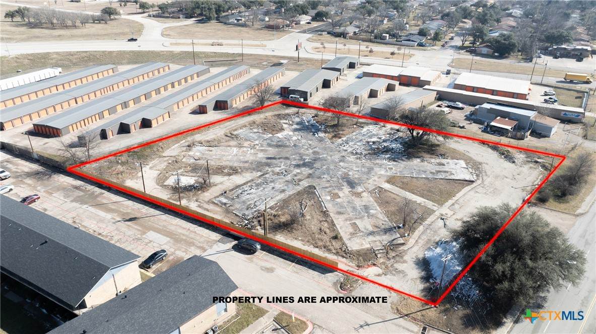 612 Industrial Boulevard - Photo 1