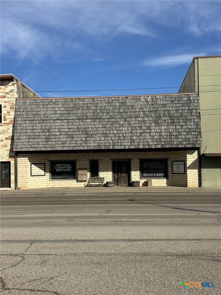 615 Main Street - Photo 1