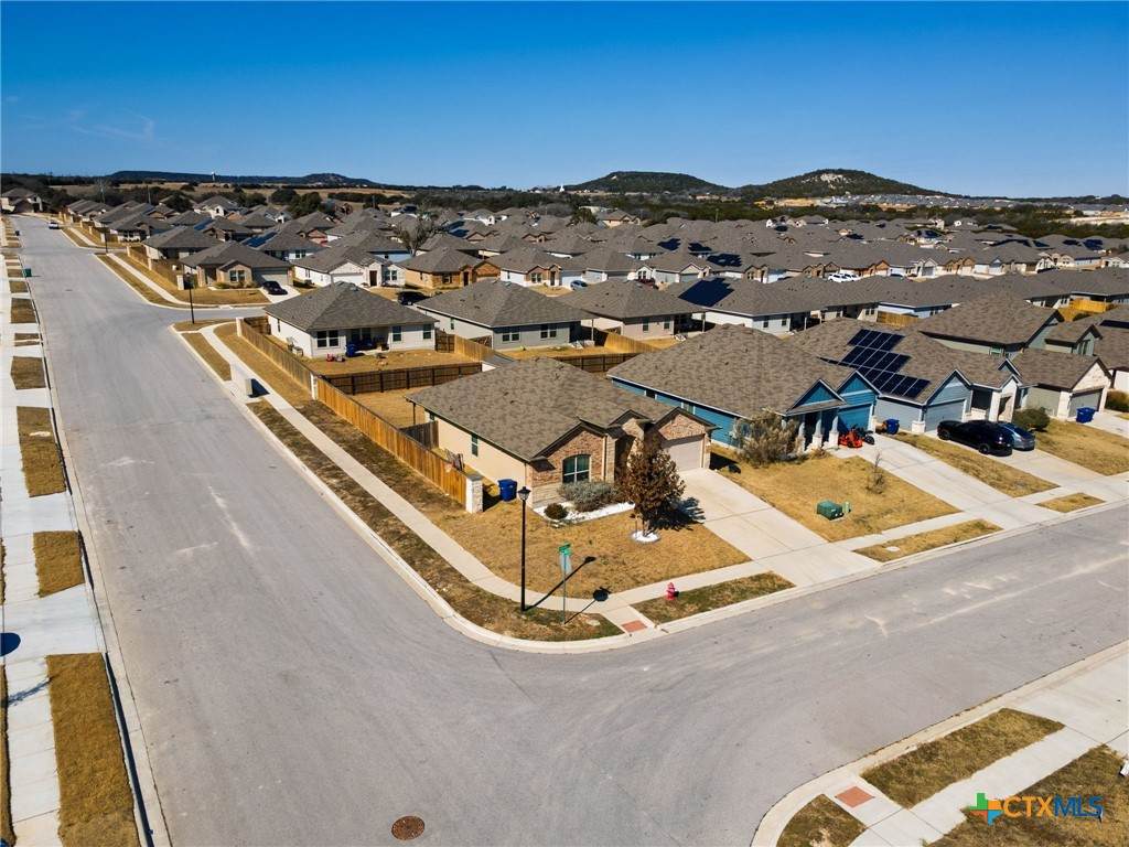 2303 Pintail Loop - Photo 1