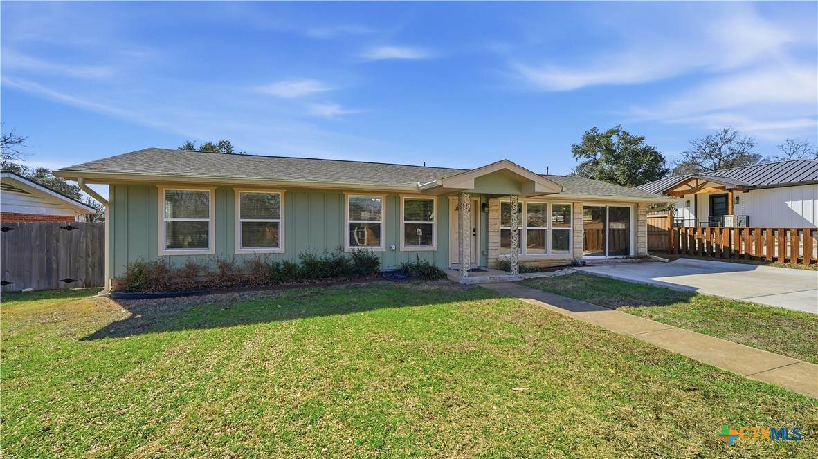 1409 Highland Drive - Photo 1