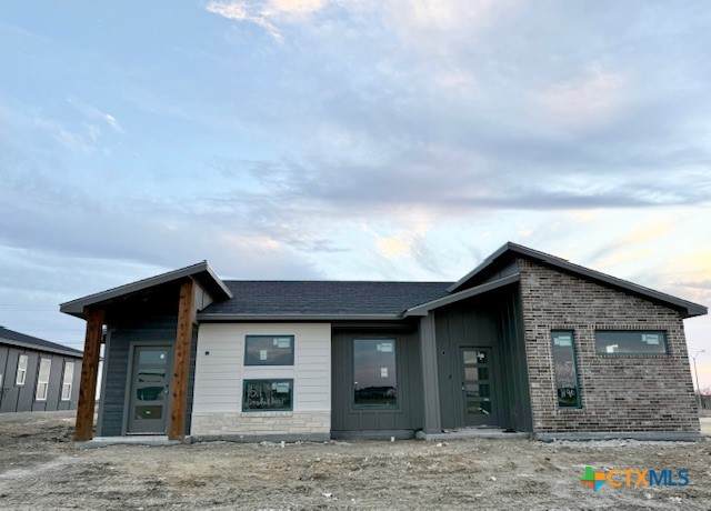 1607 Crooked River Court - Photo 1