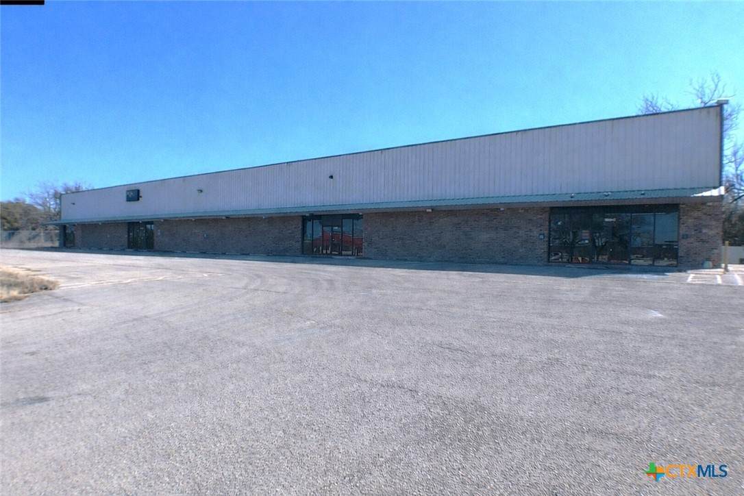 4100 Veterans Memorial Boulevard - Photo 1
