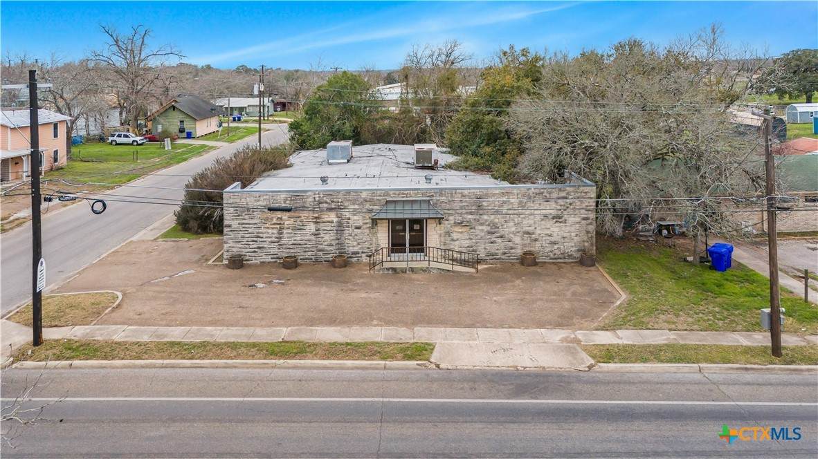 212 Morris Street - Photo 1