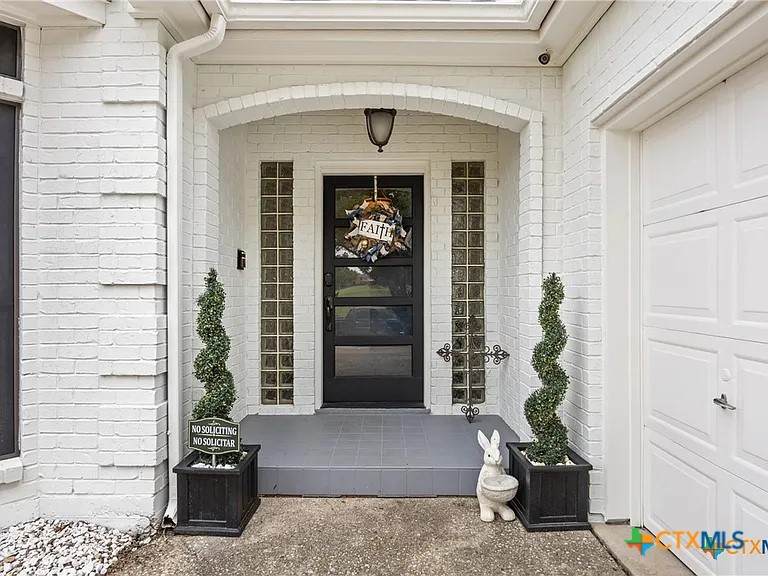 4615 Sunflower Lane - Photo 1