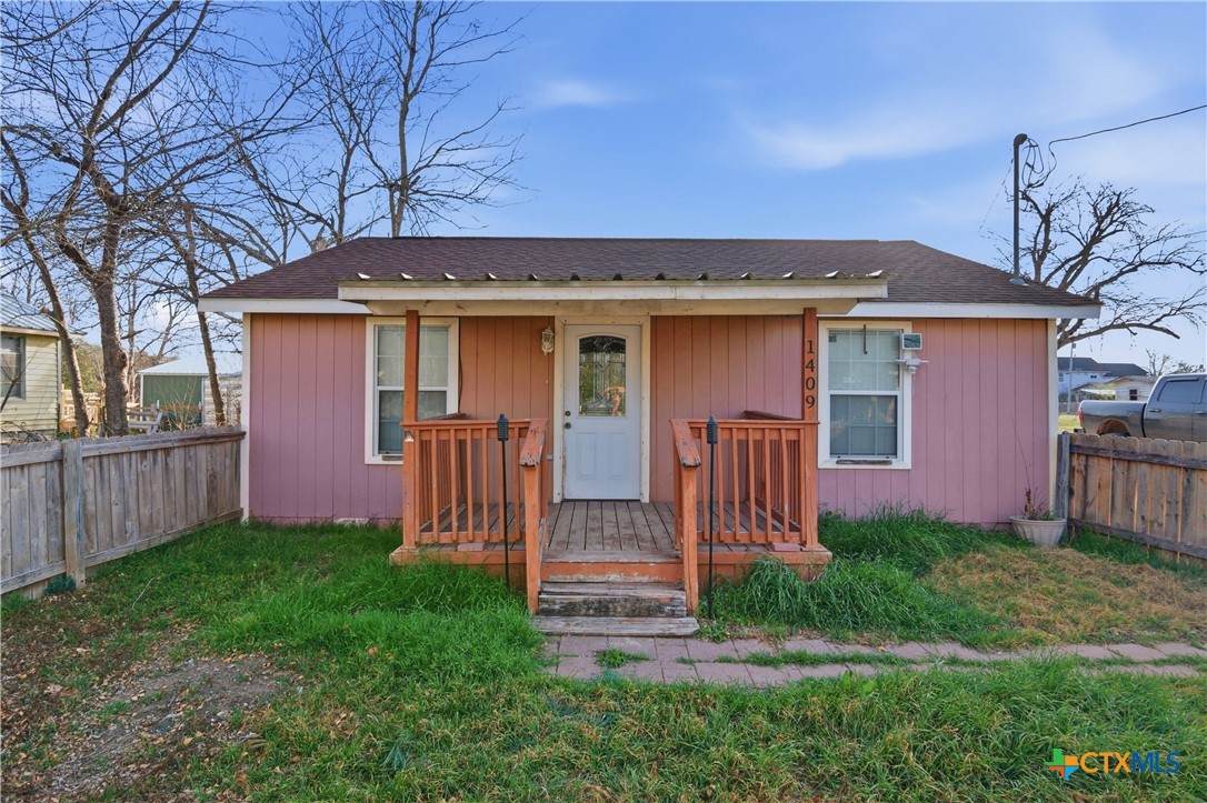 1409 Heideke Street - Photo 1