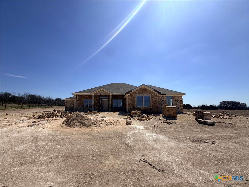 601 County Road 3152 - Photo 1