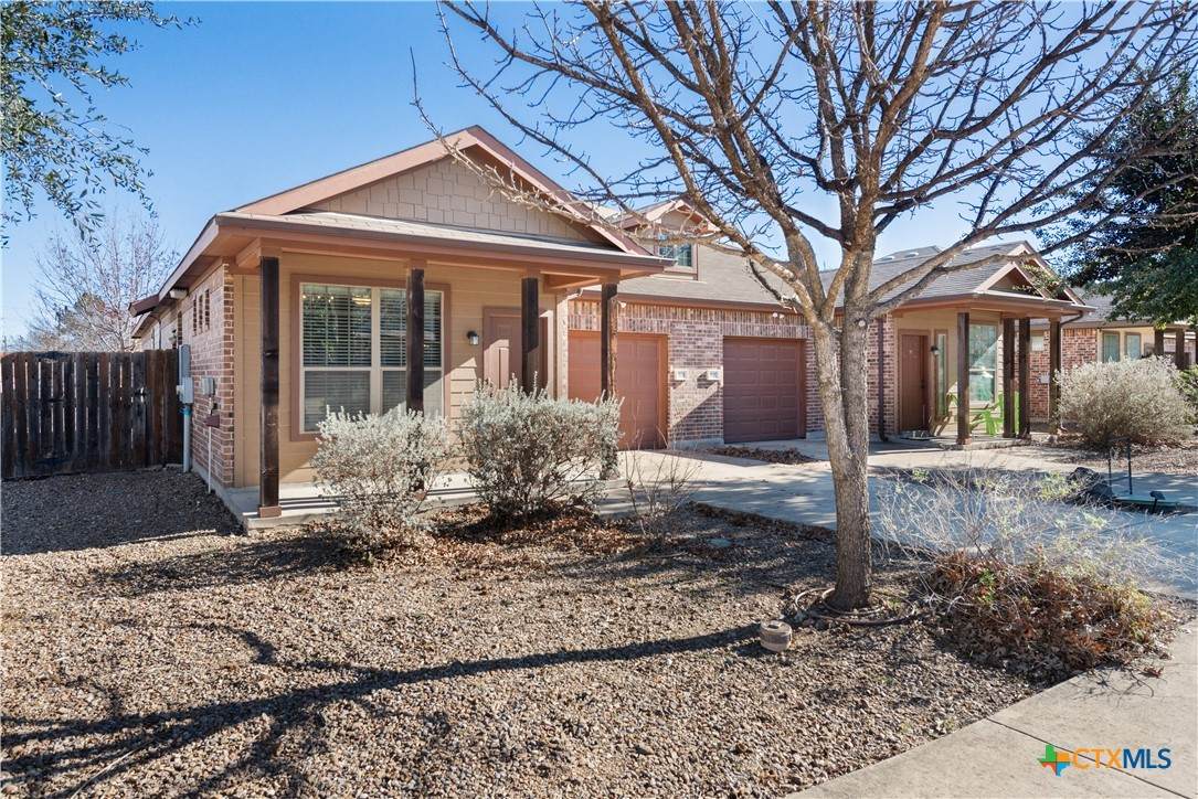 101 Creekside Villa Drive - Photo 1