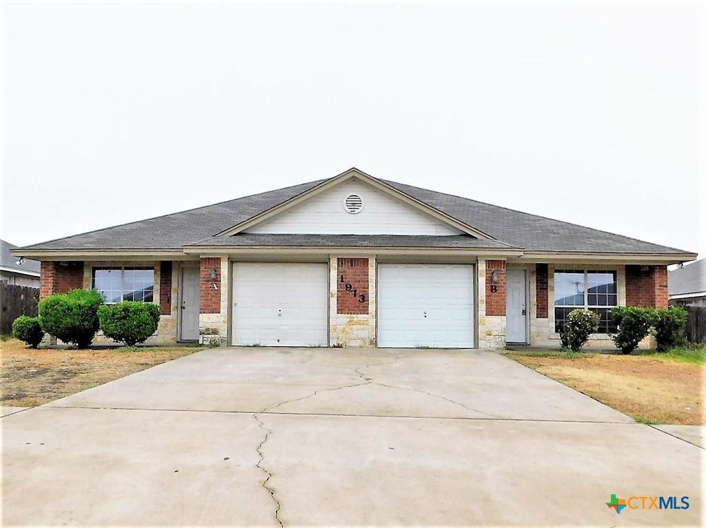 1913 Charleston Court - Photo 1