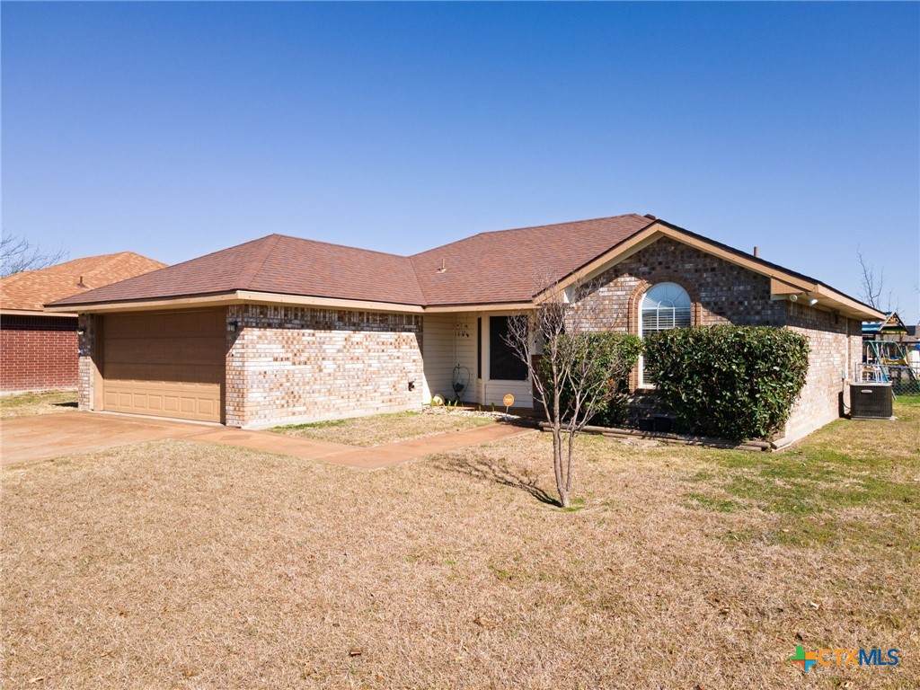3606 Julia Lane - Photo 1