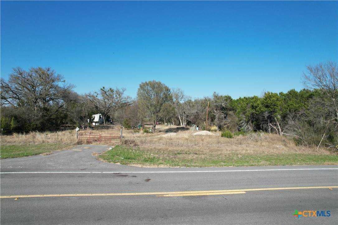 10578 Fm 2410 - Photo 1