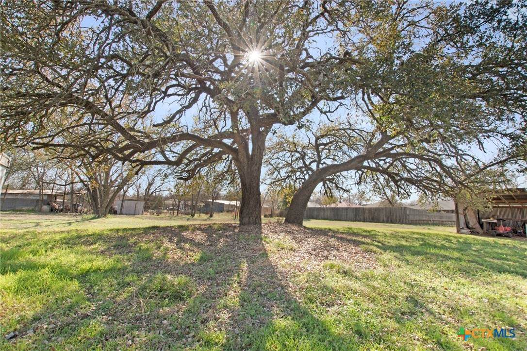 https://bt-photos.global.ssl.fastly.net/centraltx/orig_boomver_2_605978-2.jpg