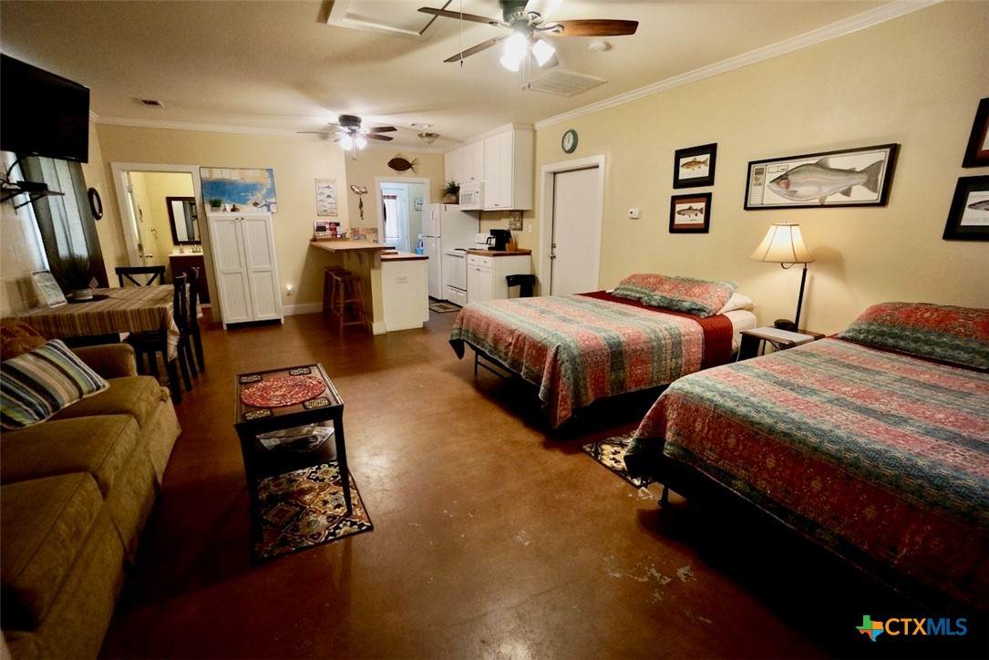 https://bt-photos.global.ssl.fastly.net/centraltx/orig_boomver_1_606052-2.jpg