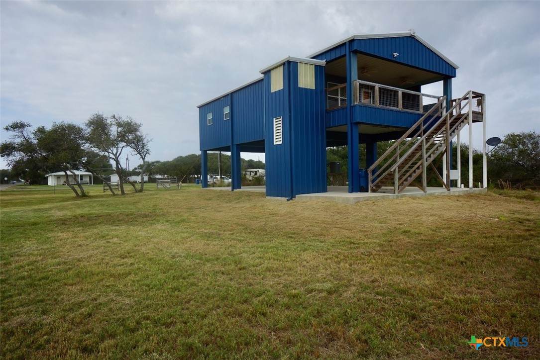 811 Main Street - Photo 1