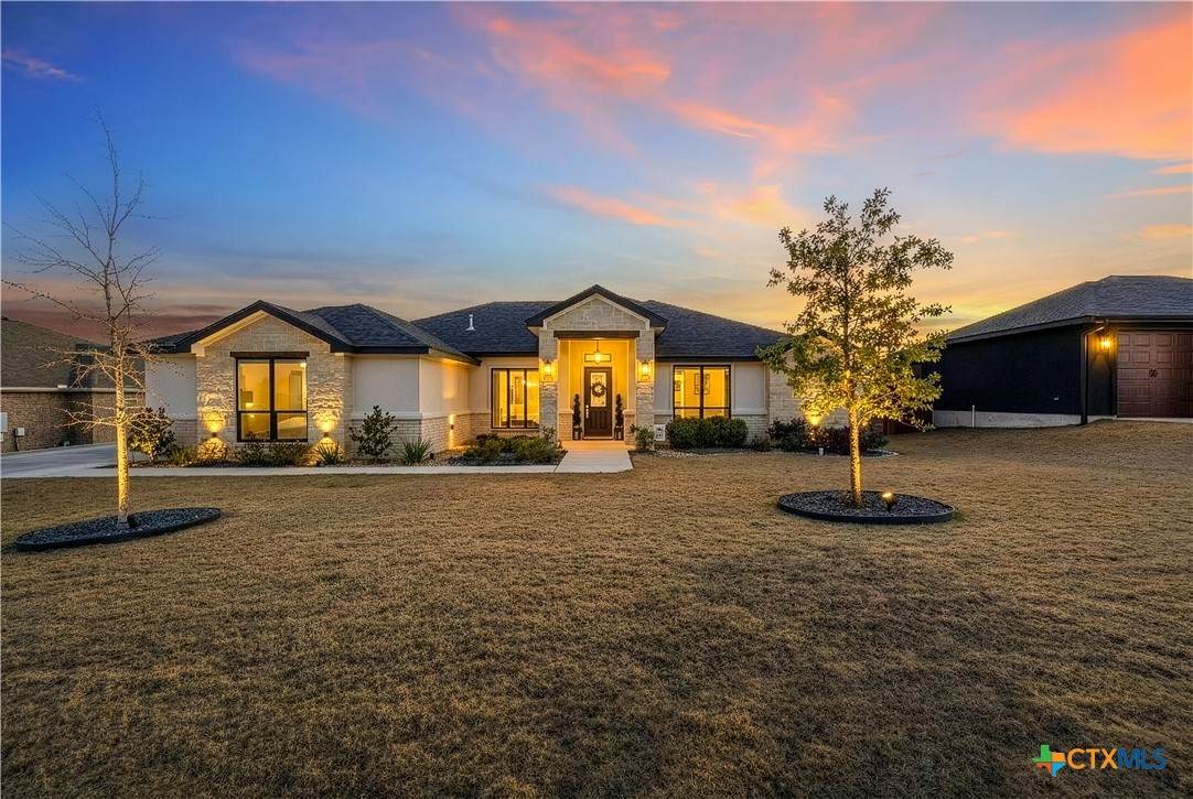 5009 Pheasant Drive - Photo 1