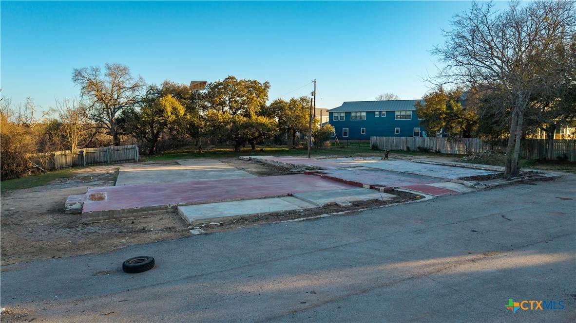 https://bt-photos.global.ssl.fastly.net/centraltx/orig_boomver_1_606547-2.jpg