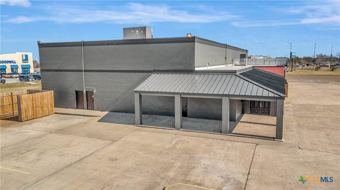 4106 Houston Highway - Photo 1