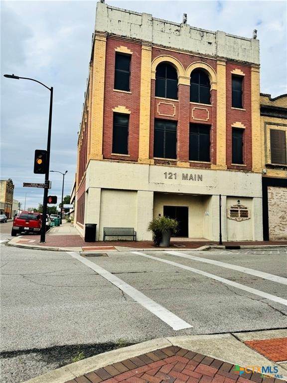 121 Main Street - Photo 1