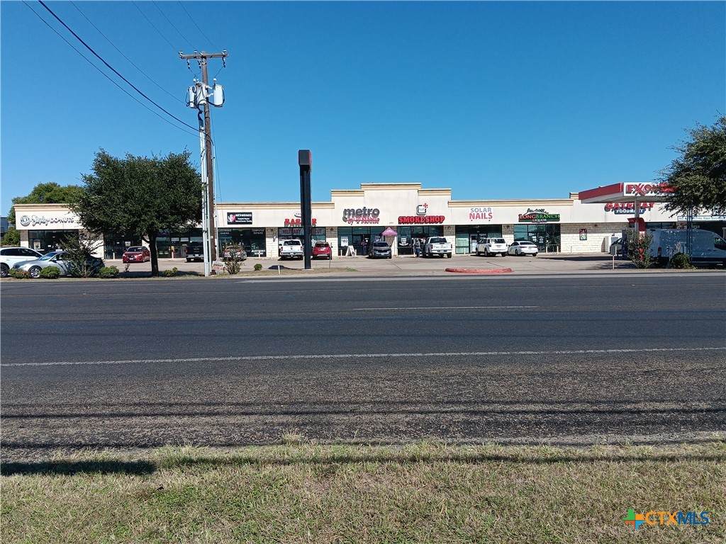 4201 Rancier Avenue - Photo 1