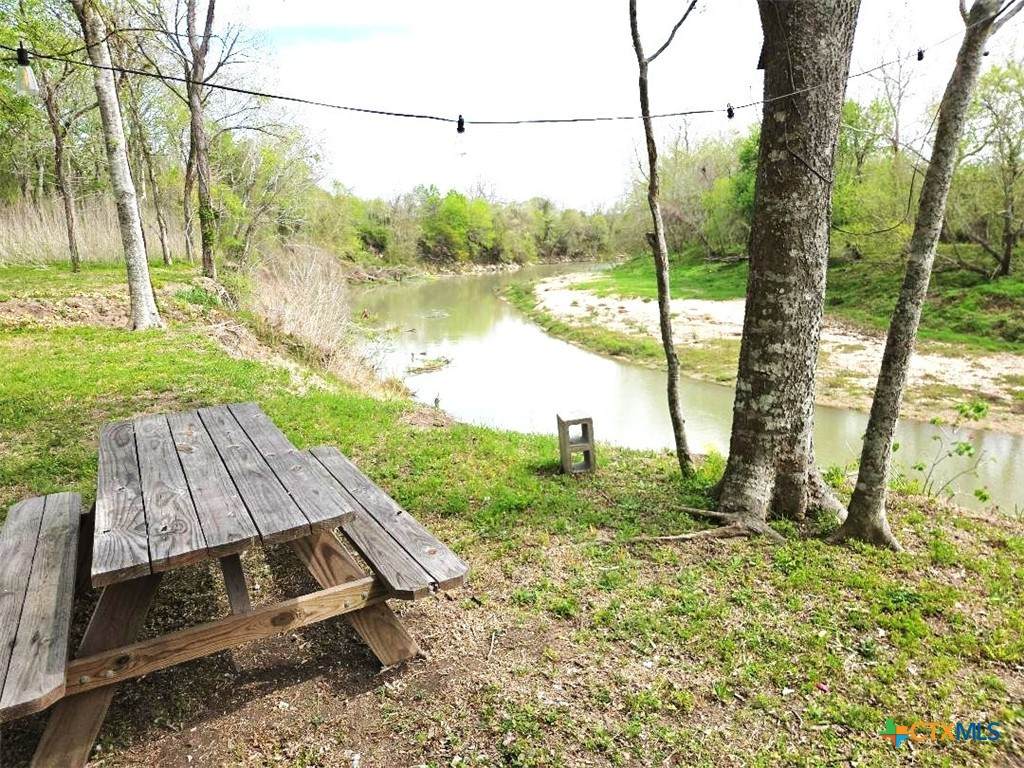 922 Us Highway 59 - Photo 1