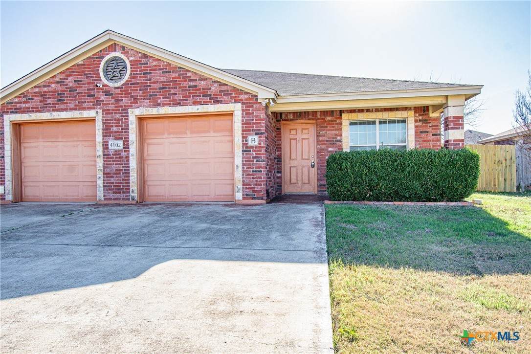 4102 Cambridge Drive - Photo 1