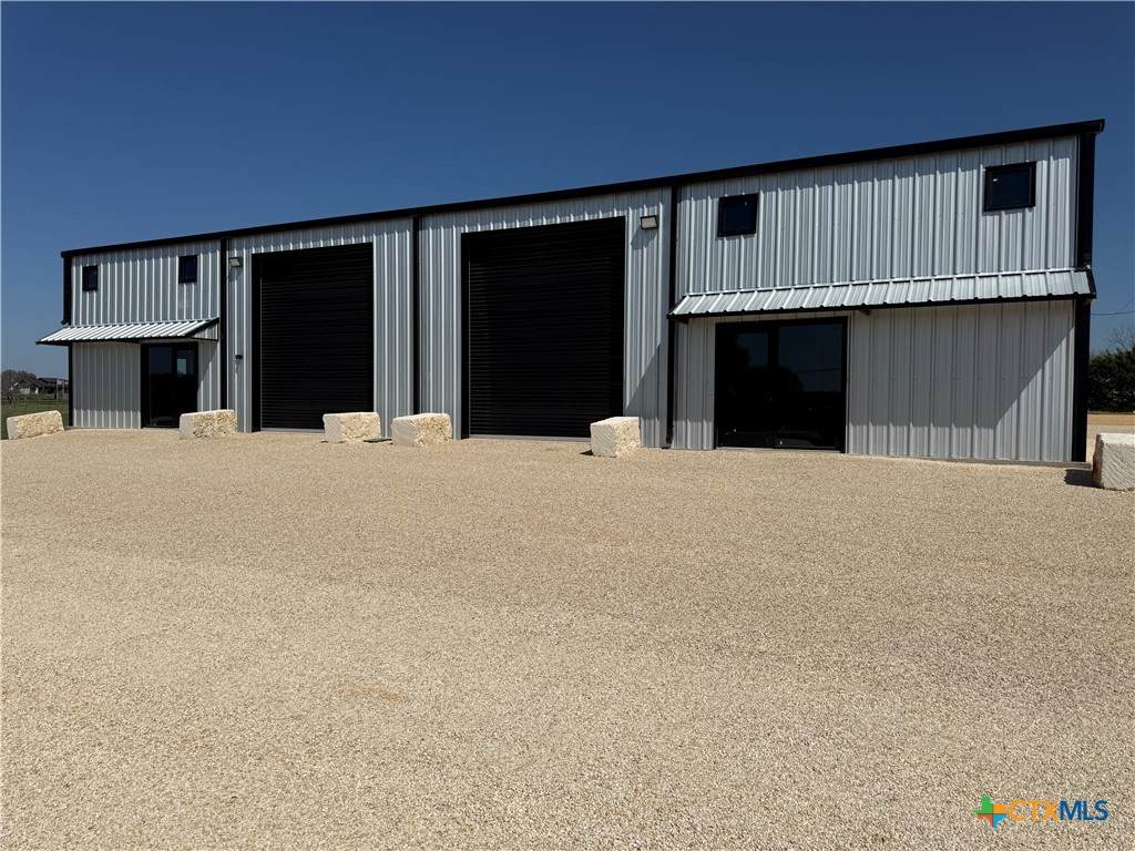 6350 Fm 2484 - Photo 1