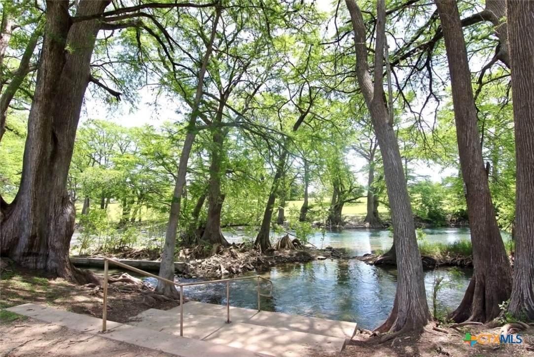 https://bt-photos.global.ssl.fastly.net/centraltx/orig_boomver_1_607614-2.jpg