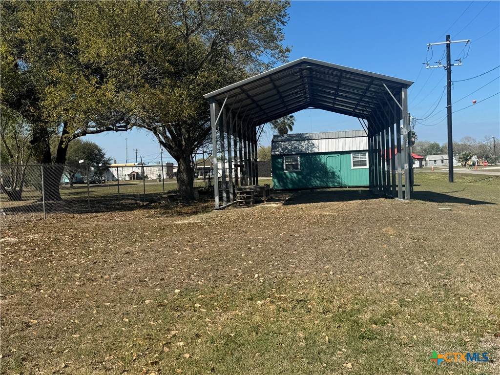 https://bt-photos.global.ssl.fastly.net/centraltx/orig_boomver_1_608046-2.jpg