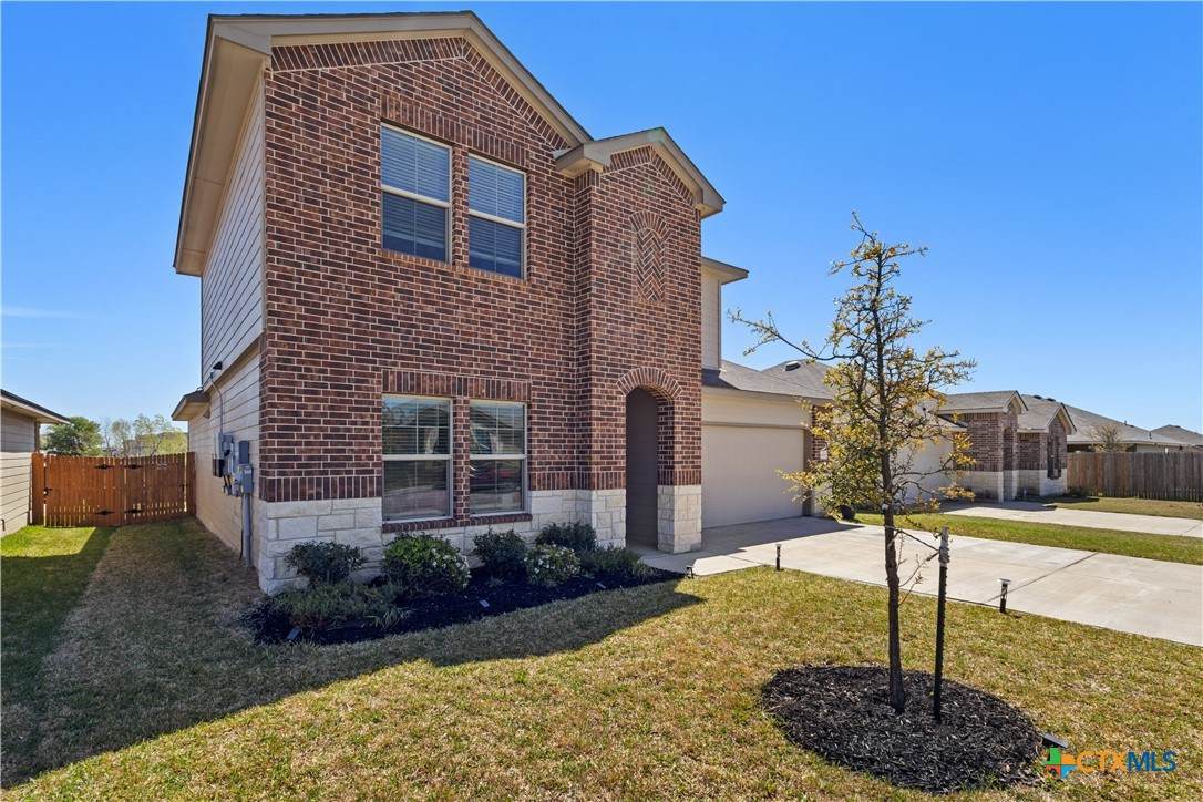 1008 Rosa Parks Drive - Photo 1