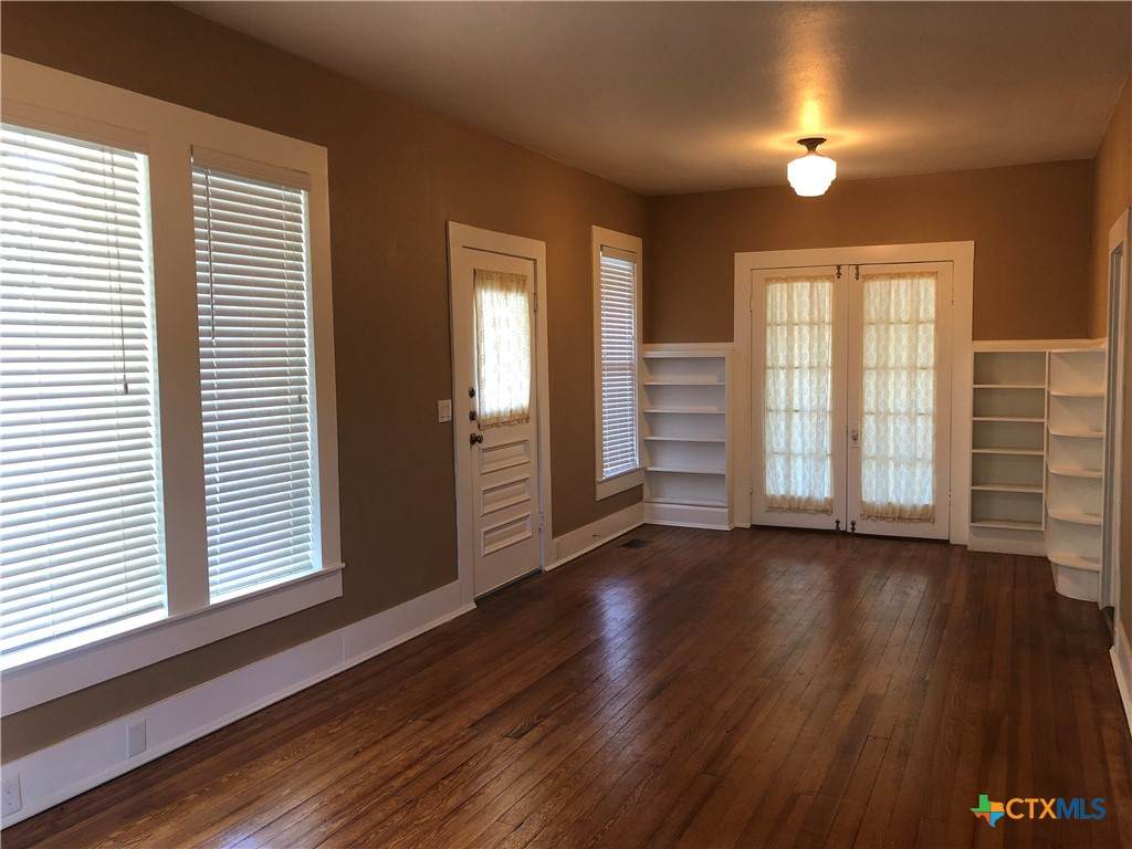 https://bt-photos.global.ssl.fastly.net/centraltx/orig_boomver_1_608241-2.jpg