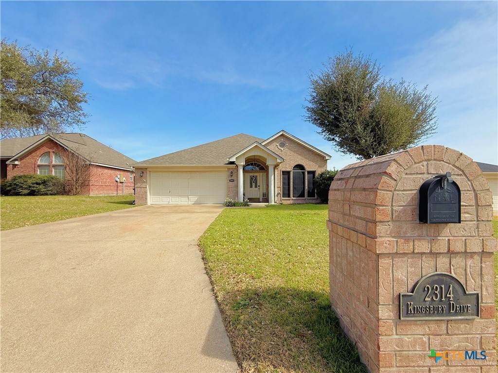 2314 Kingsbury Drive - Photo 1