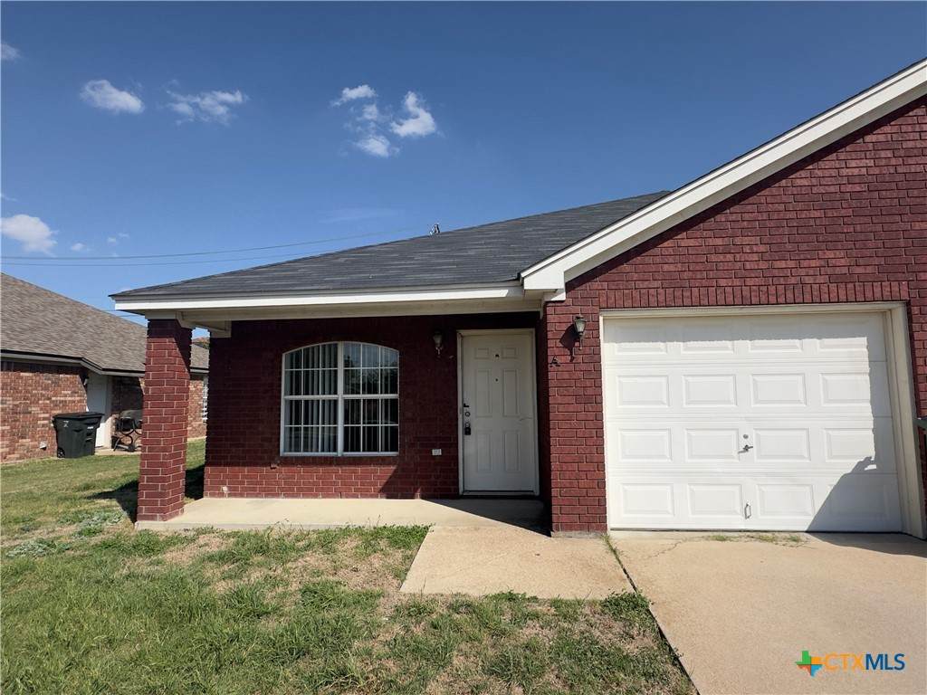 3900 Hitchrock Drive - Photo 1