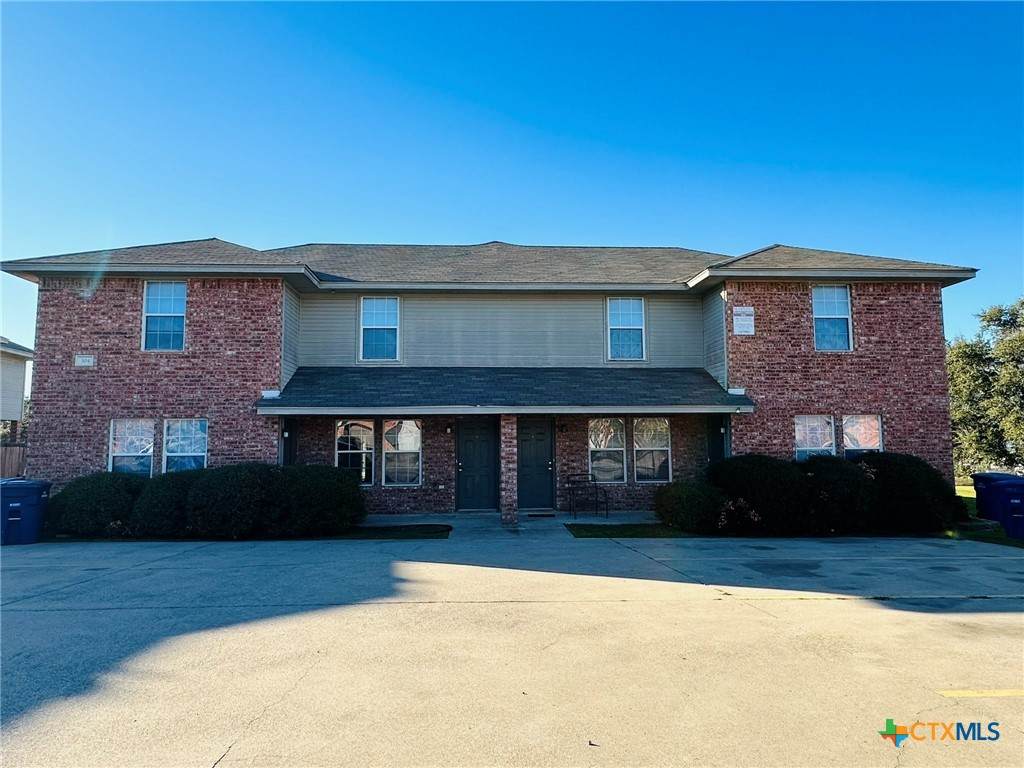 304 Creek Street - Photo 1