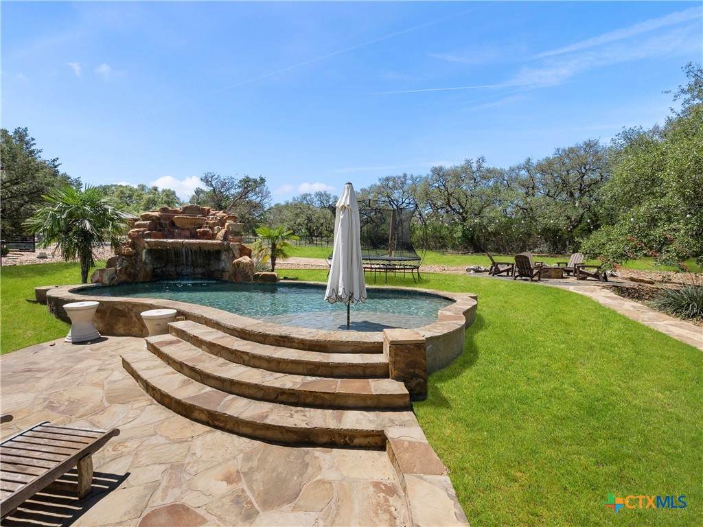 https://bt-photos.global.ssl.fastly.net/centraltx/orig_boomver_1_609377-2.jpg