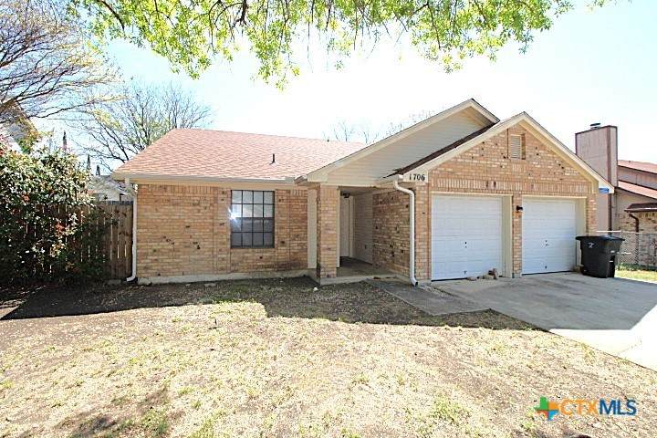 1706 Wickfield Way - Photo 1