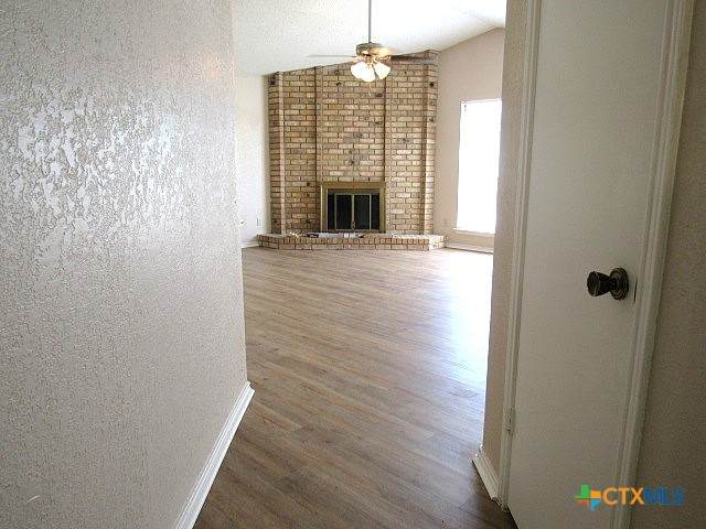 https://bt-photos.global.ssl.fastly.net/centraltx/orig_boomver_1_609383-2.jpg