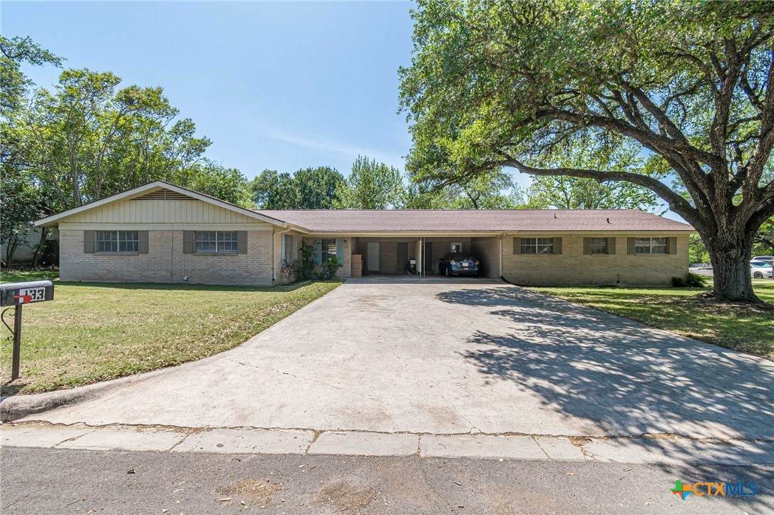 133 Algarita Avenue - Photo 1