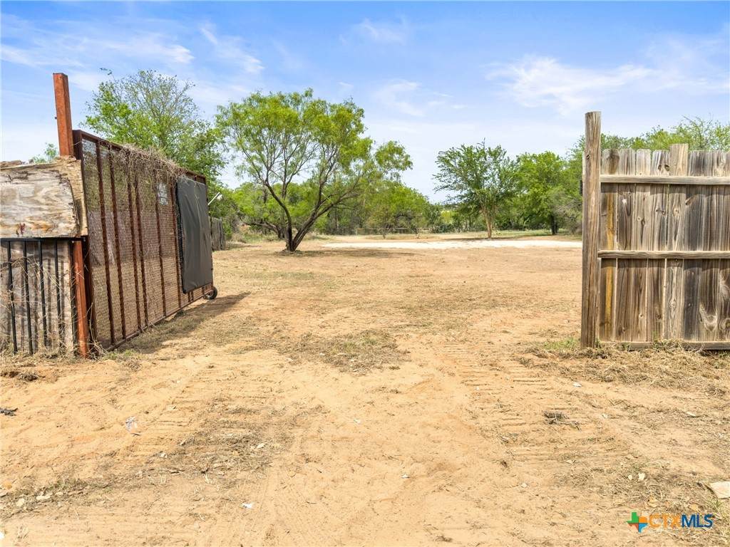 302 Seneca Drive - Photo 1