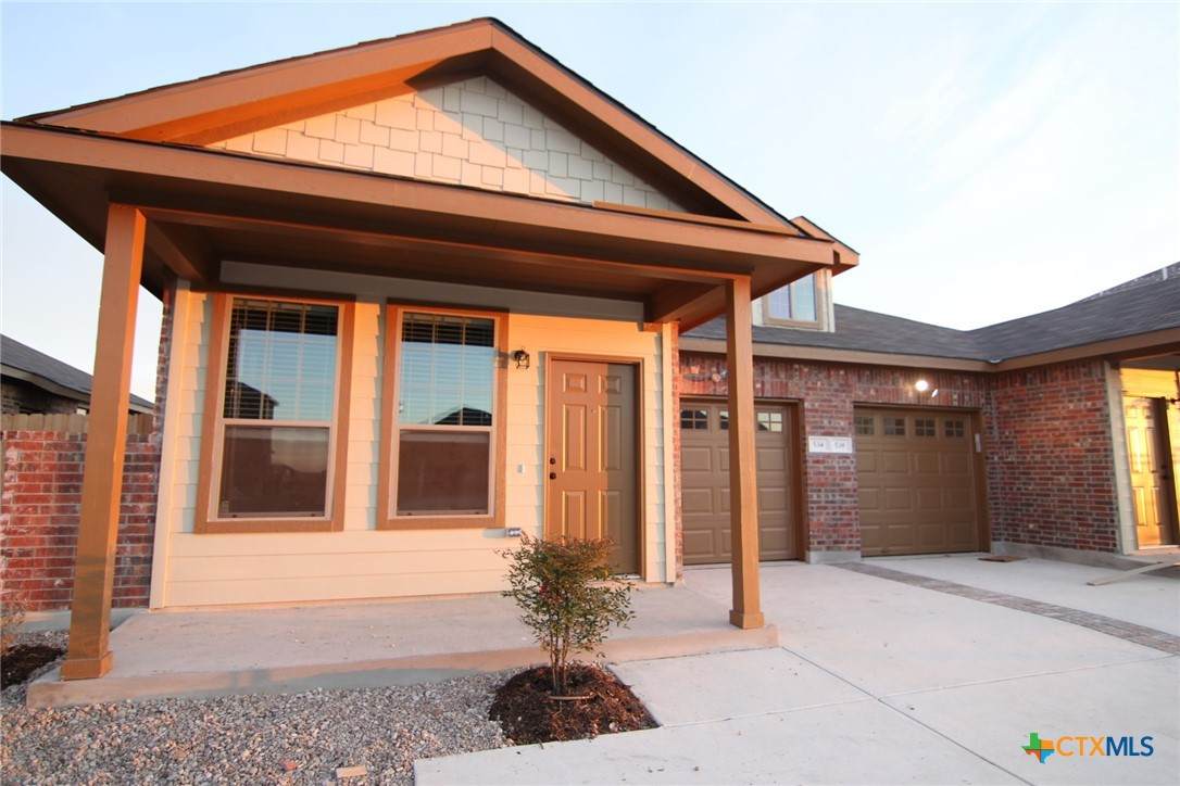 534 Creekside Circle - Photo 1