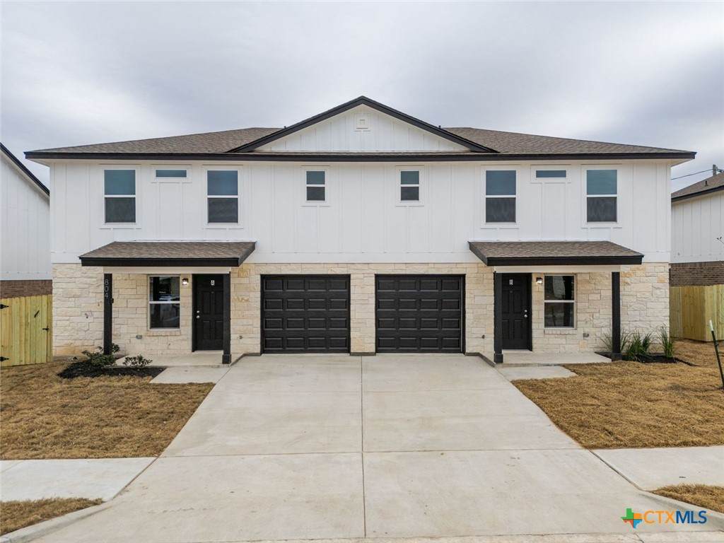 804 White Meadow Lane - Photo 1