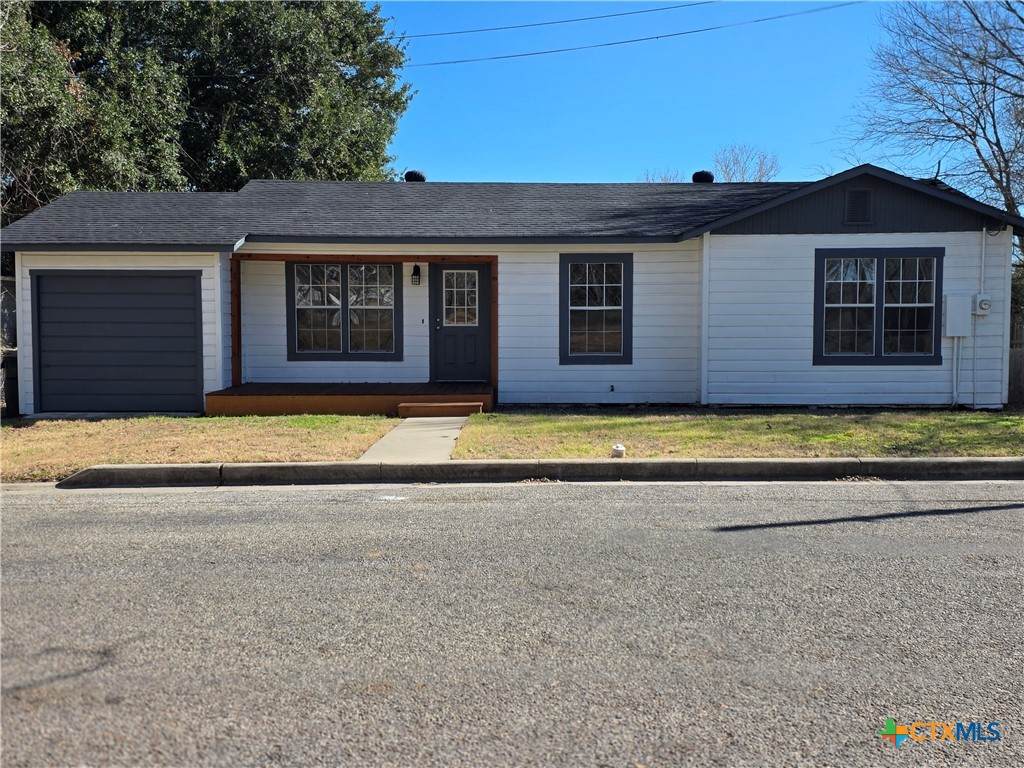 116 14th Street - Photo 1