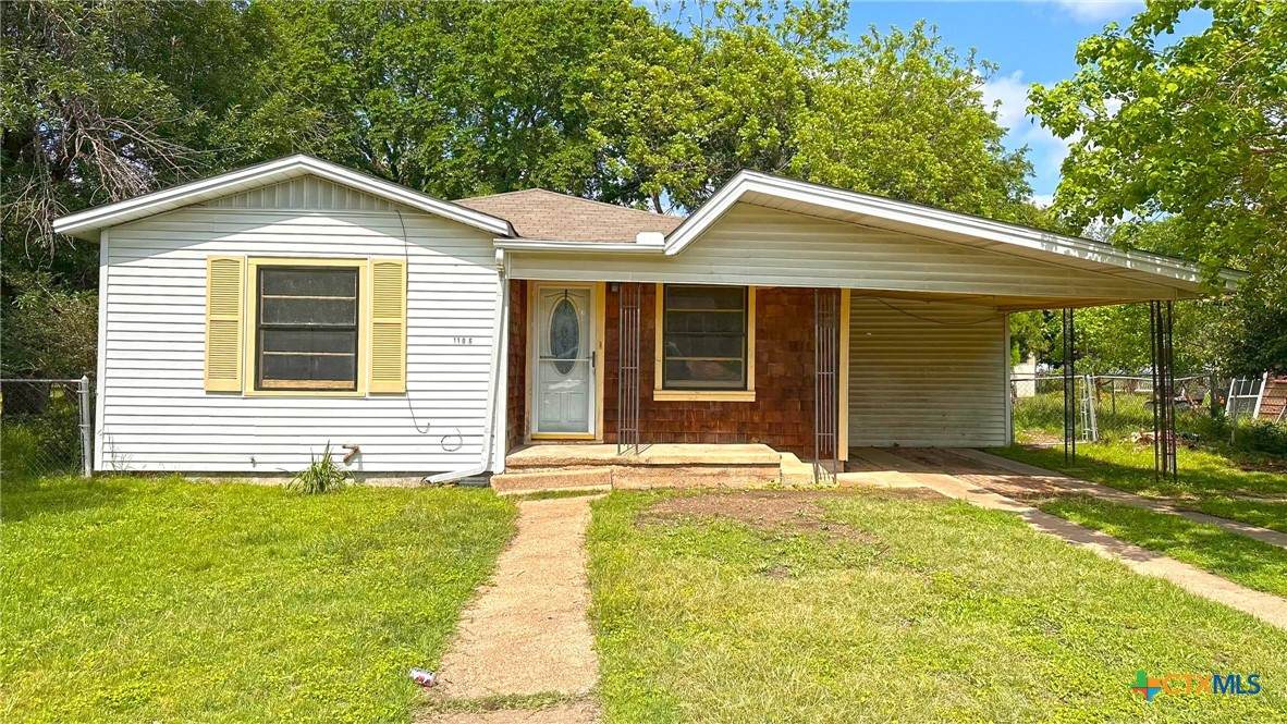 1106 7th Street - Photo 1