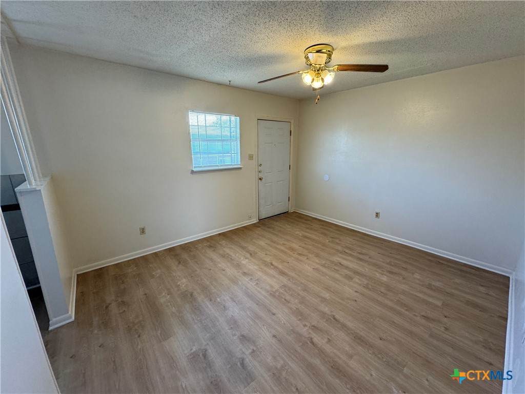 https://bt-photos.global.ssl.fastly.net/centraltx/orig_boomver_1_610914-2.jpg