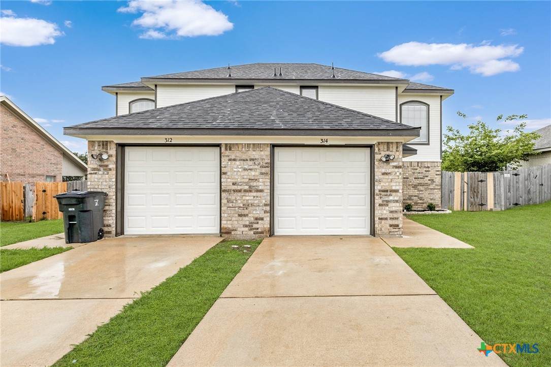 314 Deloris Drive - Photo 1