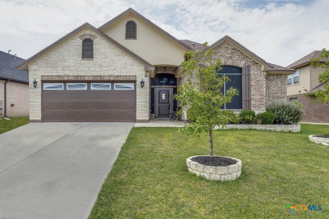 814 Tuscan Road - Photo 1