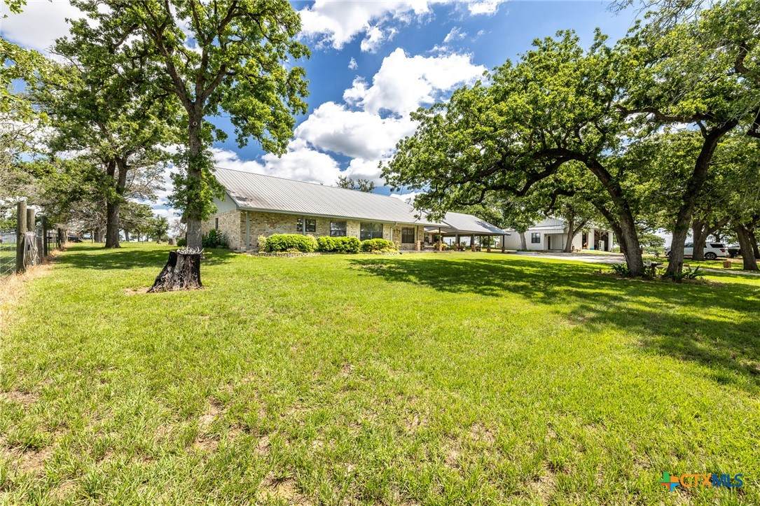 6589 State Highway 304 - Photo 1