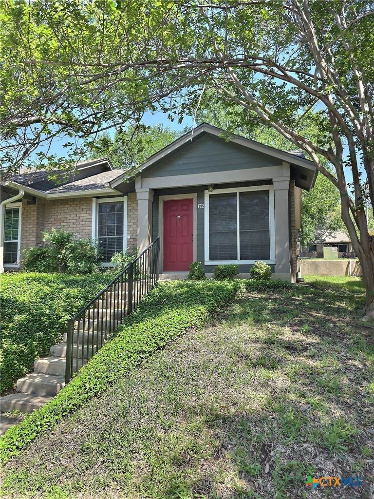 1015 Yager Lane - Photo 1
